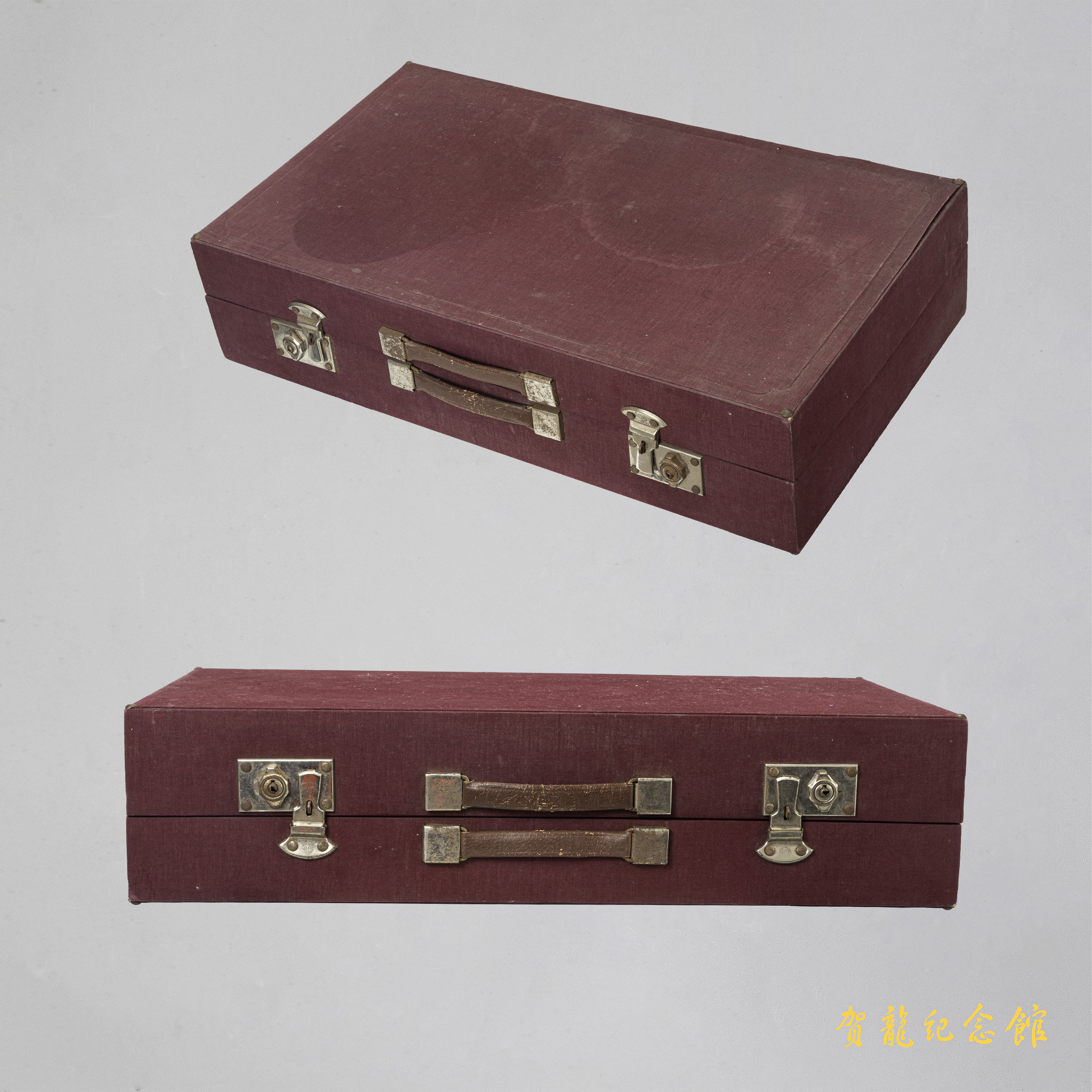 朱绍田将军授衔礼服箱