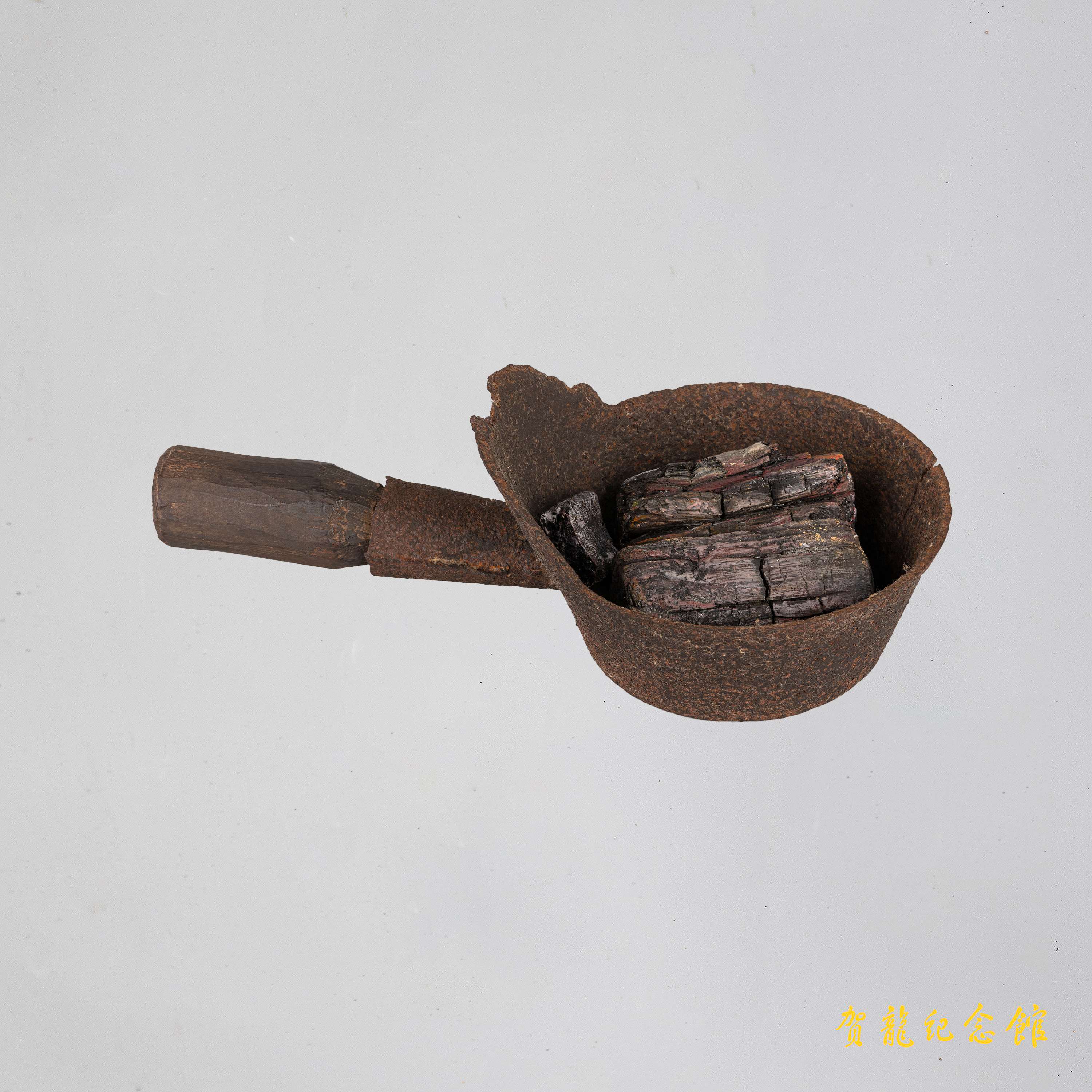 贺龙学裁缝用过的熨斗