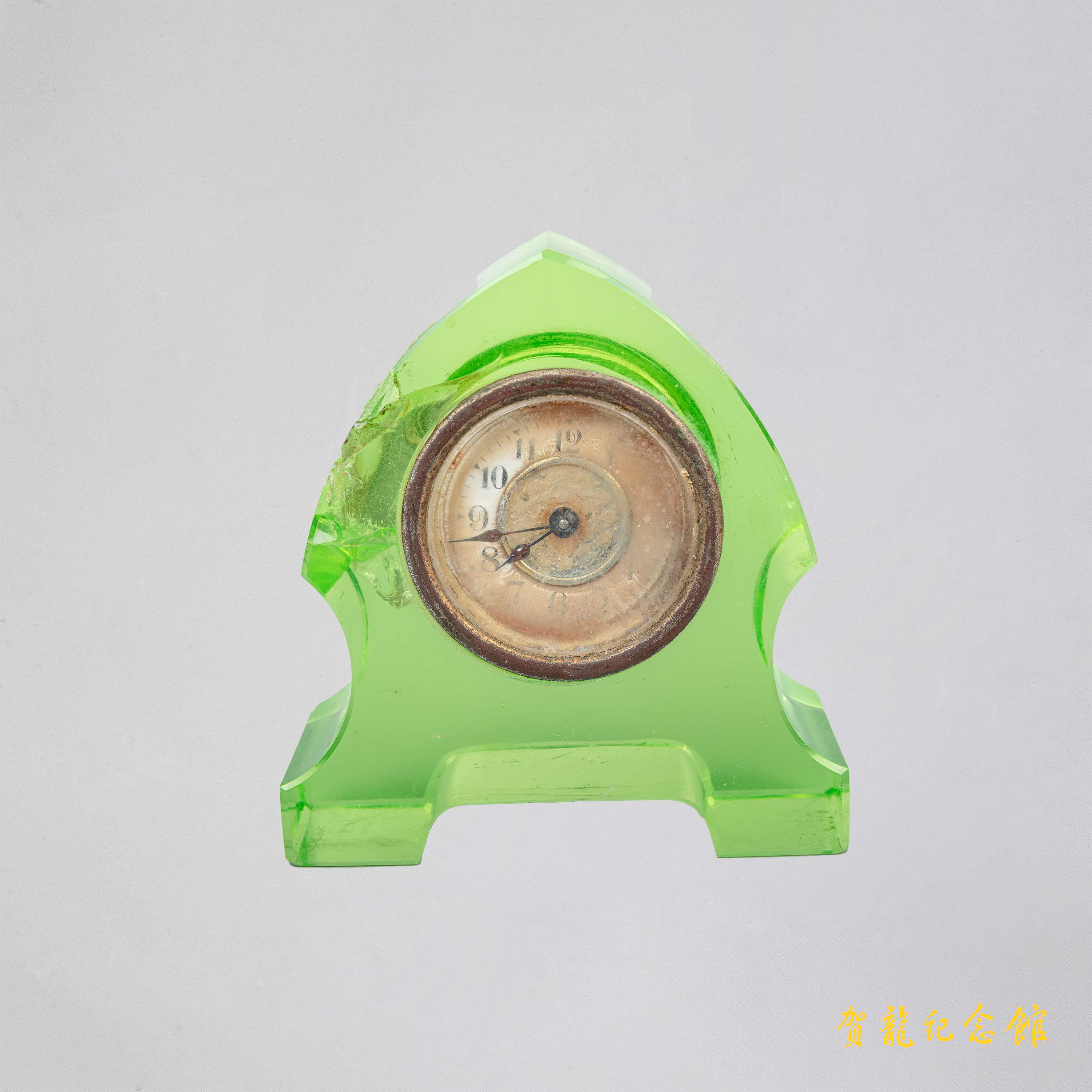 贺龙早期革命活动用过的玻璃钟